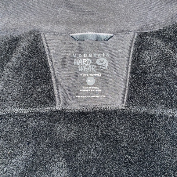 Mountain HardWare Jacket- OFFERS ACCEPTED - Picture 7 of 7